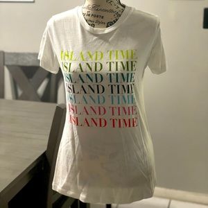 White graphic t shirt